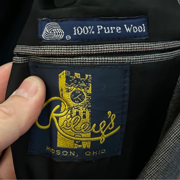 (1) Trendy Vintage Gray Burberrys’ Wool Suit Jacket Made In Hudson, OH 44 - Picture 12 of 15